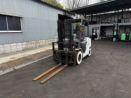ユニキャリア フォークリフト FD25T5M 2018年