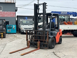 TOYOTA Forklifts 02-8FD25 2020