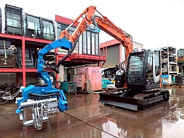 HITACHI Excavators ZX75USL-3 2011
