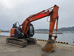 日立建機 油圧ショベル(ユンボ) ZX135USK-6 2018年
