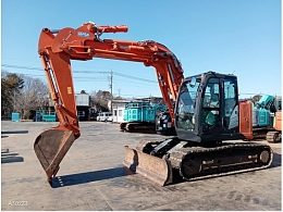 日立建機 油圧ショベル(ユンボ) ZX135USOS-5B 2014年