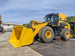 KOMATSU Wheel loaders WA470-10 2023