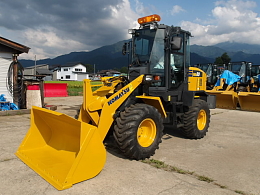 KOMATSU Wheel loaders WA80-8 2019