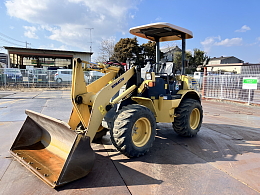 KOMATSU Wheel loaders WA40-6 2012