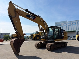 CATERPILLAR Excavators 320E-2 2017