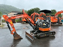 日立建機 ミニ油圧ショベル(ミニユンボ) ZX30U-5B 2018年