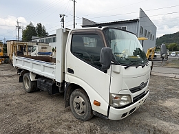 日野 ダンプ車 TKG-XZC610T 2013年