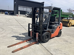 TOYOTA Forklifts 8FG25 2016