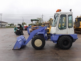 MITSUBISHI HEAVY INDUSTRIES Wheel loaders WS310 1998
