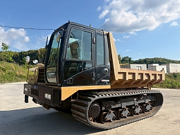 MOROOKA Carrier dumps MST-3000VD 2012