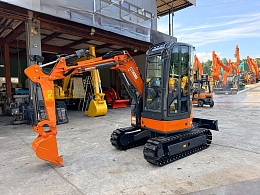 日立建機 ZX30UR-5B（ミニ油圧ショベル(ミニユンボ)）のカタログ