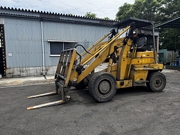 TCM Wheel loaders SD25T9 2013