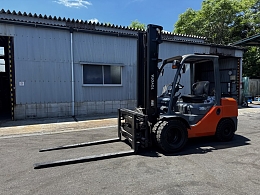 TOYOTA Forklifts 50-8FDJ35 2014