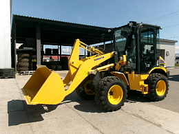 KOMATSU Wheel loaders WA40-8 2022