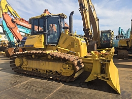 KOMATSU Bulldozers D61PX-23 2017
