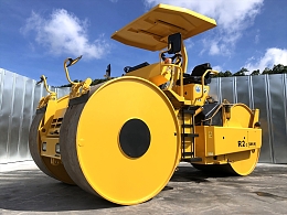 SAKAI Rollers R2-2 2011