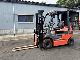 トヨタ フォークリフト 7FBL20 2012年