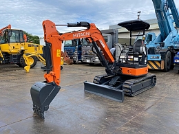 日立建機 ミニ油圧ショベル(ミニユンボ) ZX30U-5B 2021年