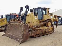 キャタピラー ブルドーザー D8T 2007年