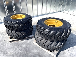 CATERPILLAR Used Parts Tires -