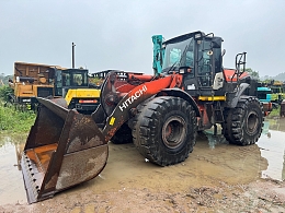 HITACHI Wheel loaders ZW220-5B 2015