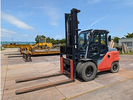 TOYOTA Forklifts 8FD50 2014