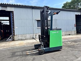 トヨタ フォークリフト 7FBR10 2011年