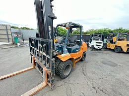 トヨタ フォークリフト 02-7FD35 2012年