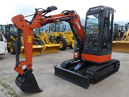 日立建機 ZX30UR-5B 2019年