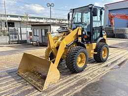 CATERPILLAR Wheel loaders 902C2 2019