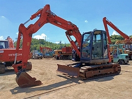 日立建機 油圧ショベル(ユンボ) ZX75UR-5B 2017年