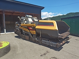 三菱 アスファルトフィニッシャー MF61D -