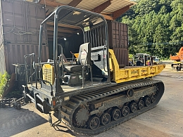 YANMAR Carrier dumps C50R-5 2015