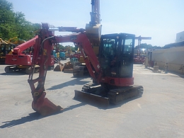 YANMAR Mini excavators ViO30-6 ｷｬﾋﾞﾝ仕様 2014
