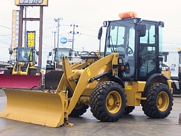 CATERPILLAR Wheel loaders 902C2 2018