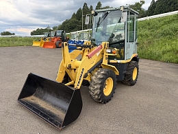 YANMAR Wheel loaders V3-6 2013
