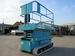 北越工業 自走式高所作業車 ENCL061 2014年