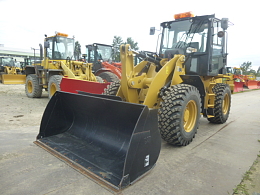 CATERPILLAR Wheel loaders 910 2021