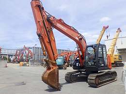 日立建機 油圧ショベル(ユンボ) ZX135US-5B 2016年