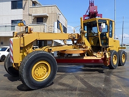 MITSUBISHI HEAVY INDUSTRIES Graders SR320E 1998