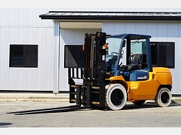 トヨタ フォークリフト 02-7FD45 2001年