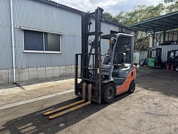 トヨタ フォークリフト 8FD15 2007年