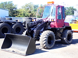 TCM タイヤショベル(ホイールローダー) L9-2 2009年
