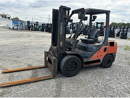 TOYOTA Forklifts 02-8FDJ35 2014