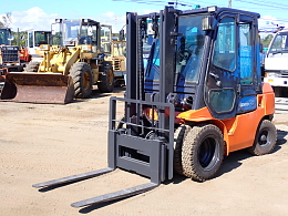 トヨタ フォークリフト 60-7FD25 2002年