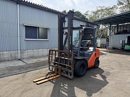 トヨタ フォークリフト 52-8FD25 2013年