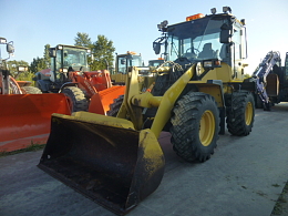 Komatsu WA100-7
