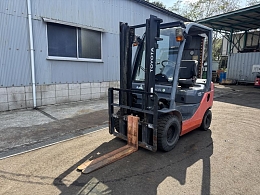 トヨタ フォークリフト 02-8FD15 2013年
