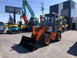 日立建機 タイヤショベル(ホイールローダー) LX20-3 -