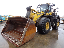 Komatsu WA500-8